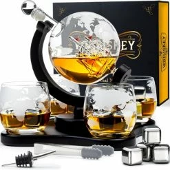 Whisiskey Whiskey Karaf - Wereldbol - Luxe Whisky Karaf Set - Whiskey Set - 0,9 L - Decanteer Karaf - Incl. 4 RVS Whiskey Stones, Schenktuit En 4 Whiskey Glazen - Peaky Blinders - Cadeau Voor Man & Vrouw