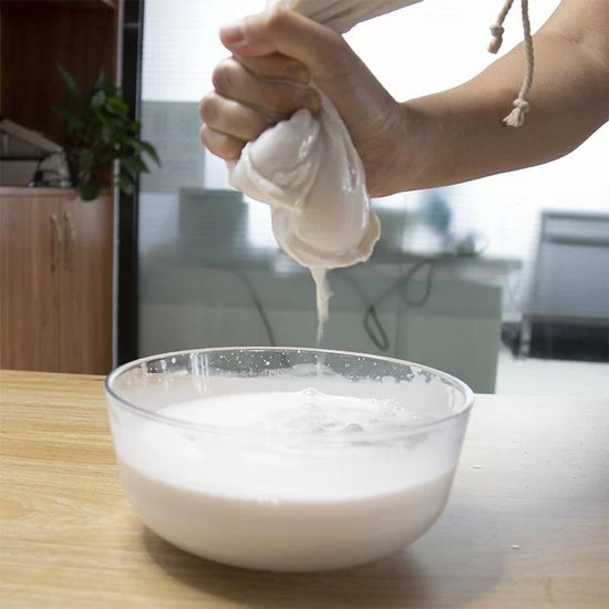 YUGN Kaasdoek Neteldoek Notenmelkzak - Ongebleekt Biologisch Katoen Met Verstevigde Naad - Voor Maken Van Oa Amandelmelk En Kaas - 35x35cm - Cadeau Tip - Afbeelding 3