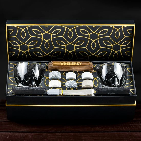 Whisiskey Luxe Whiskey Rocks Set - Whiskey Stones - 6 Stuks - IJstang - Herbruikbare IJsblokjes - Graniet Whiskey Stenen Voor Glazen - Accessoires - IJklontjes Steen - Drank Koeler - Cadeau Voor Man & Vrouw - Afbeelding 3
