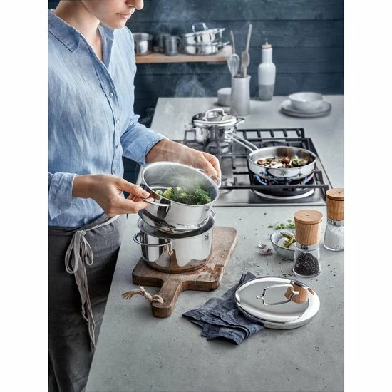 WMF Mini Groentestomer - Stoompan Met Deksel - Ø 16 Cm - Afbeelding 4